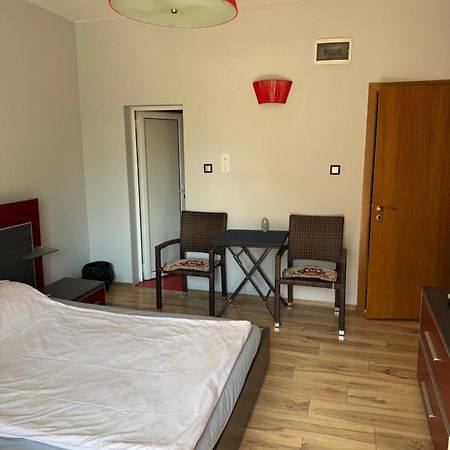 Guest House Elegance Plovdiv Exterior photo