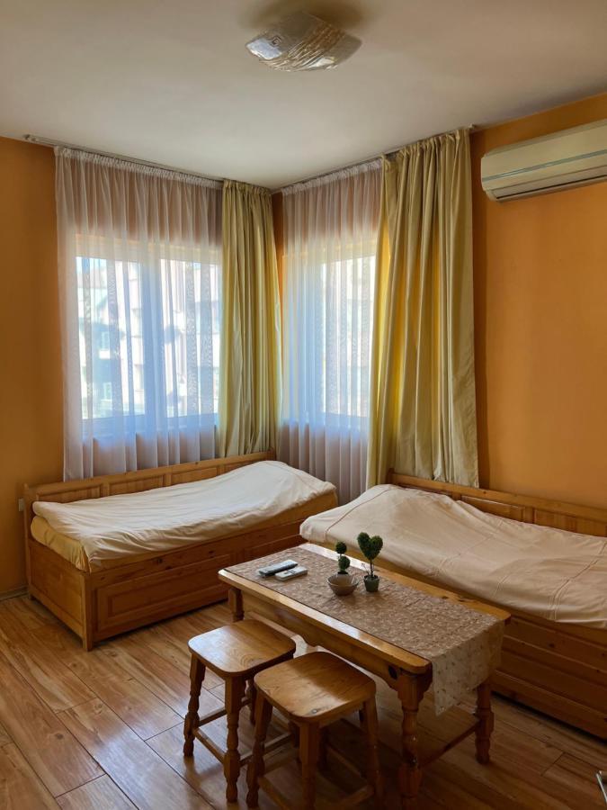 Guest House Elegance Plovdiv Exterior photo
