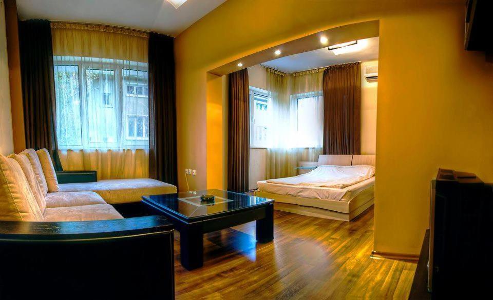 Guest House Elegance Plovdiv Room photo